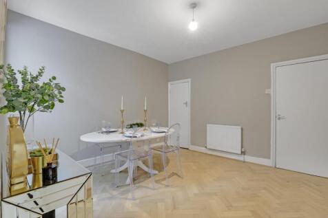 09-54a4JHPropWpen - 157 Parish Lane - 7.jpg