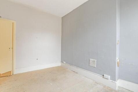 15-29d4JHPropWpen - 29b Samos Road - 1-2.jpg