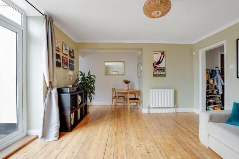 15-dfa1JHPropWpen - F1 80 Anerley Park - 19.jpg