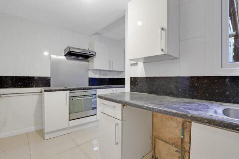 08-703dJHPropWpen - 3 Parish Lane - 2.jpg