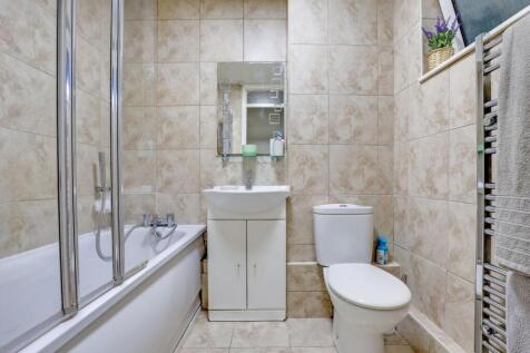 06-5a4eJHPropWpen - 37 Bredhurst Close - 16-medium