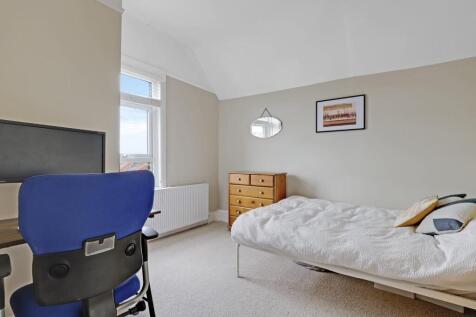 13-ebcaJHPropWpen - Flat 2, 195 High Street Penge 