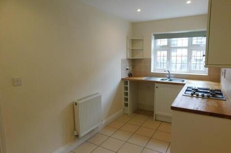 35CollegeStKitchen1