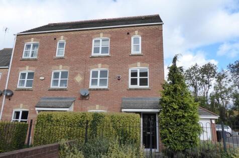 39 Roman Way Front