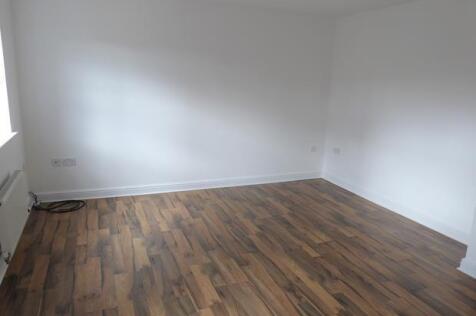 39 Roman Way Living Room
