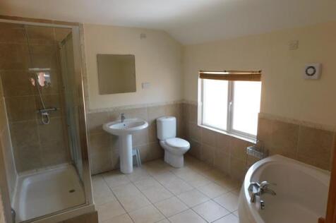 1 Wellington Road Bathroom