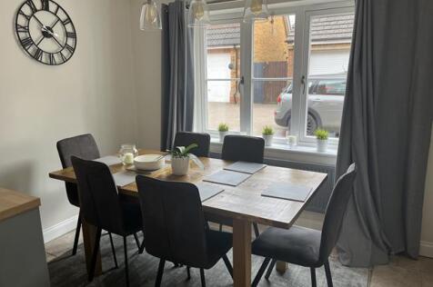 2AThrapstonRoadDinningArea