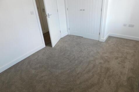 4aFlat1HindStileBedroom1