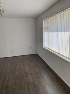 2 South Close living room 3