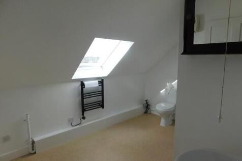 35c High Street Shower Room