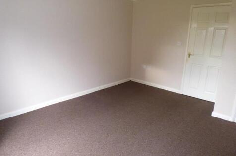 103AllenRdLounge12021