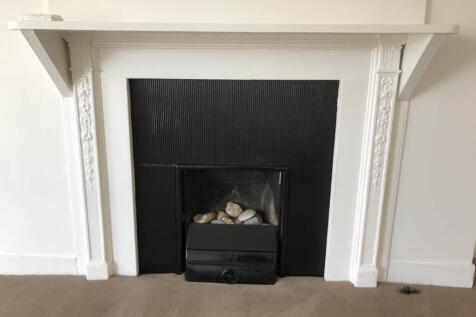 Fireplace lounge