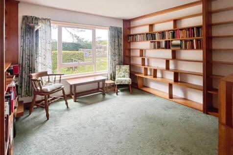 Bedroom 4/Study