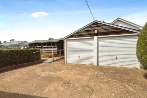 Double Garage