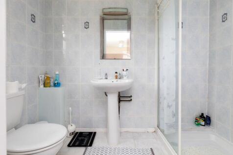 Ensuite Shower Room