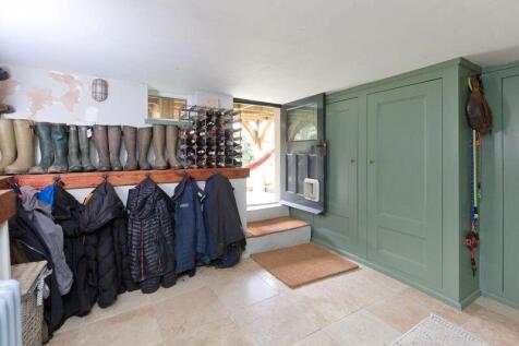 Utility/Boot Room