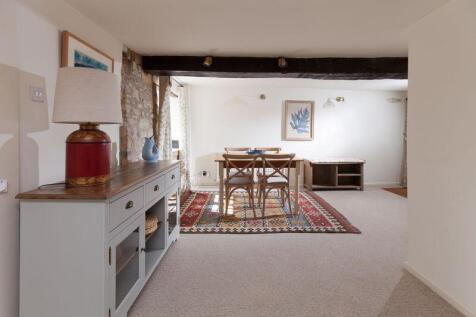 Dining Room / Reception 