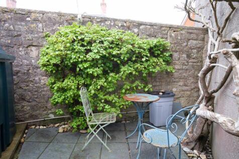 Courtyard Garden