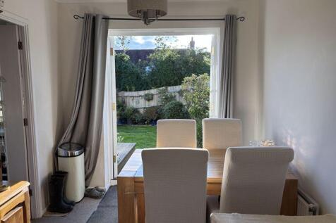 Dining Area with Access into Garden 