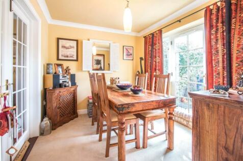 Dining-Room.jpg