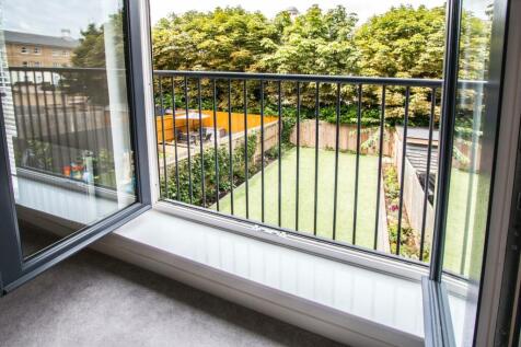 Lounge. Garden-view.jpg