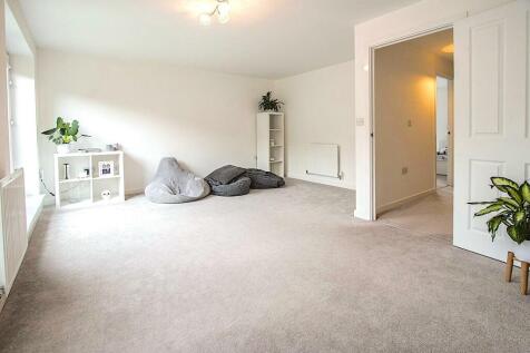 Living Room.jpg