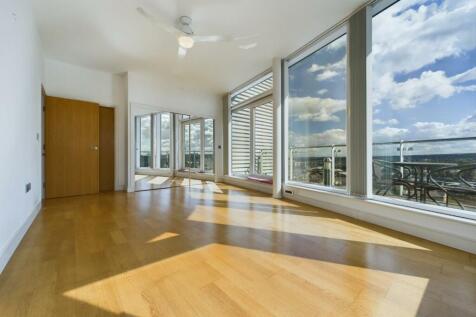Master Bedroom.jpg