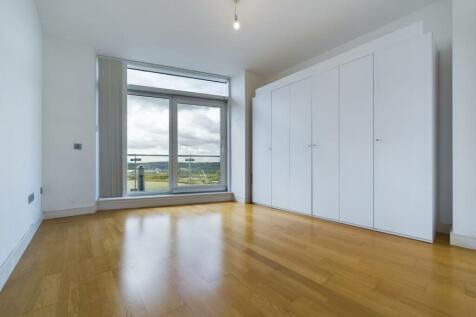 Bedroom 2.jpg