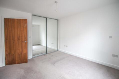 Bedroom..jpg
