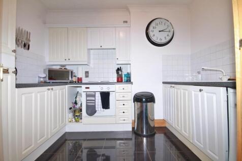 kitchen (3).jpg
