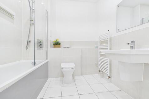 Bathroom.jpg