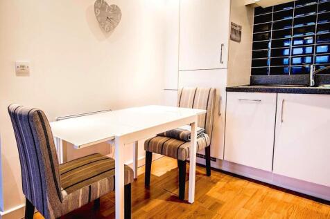 Dining Area.jpg