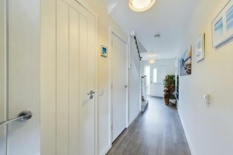 G. Floor Hallway.jpg