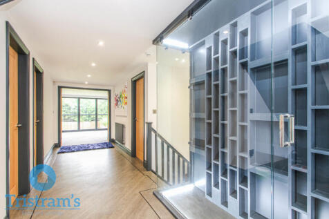 Property Image 25