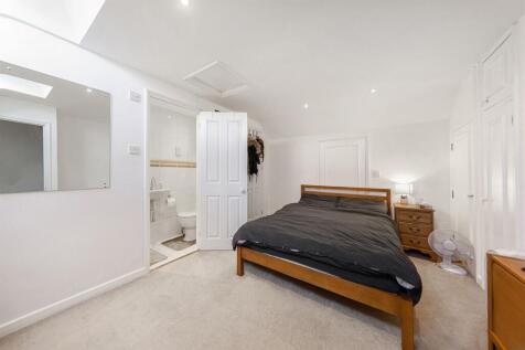 Bedroom&#43;4