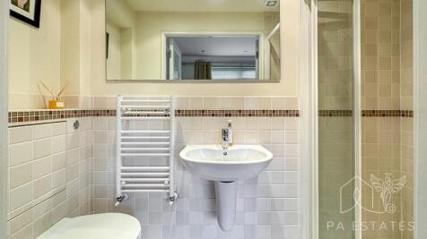 En-suite.