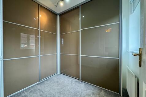 Bedroom/Dressing.