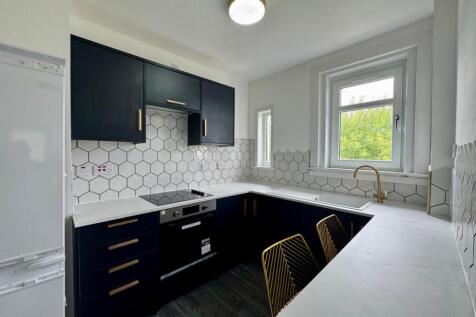 NEW kitchen.