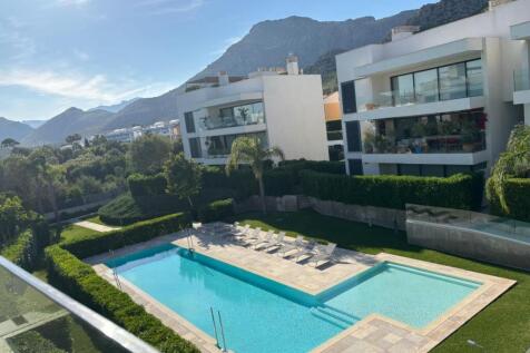 PHOTO-2025-08-26-16-