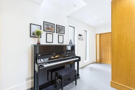 Property Image 28
