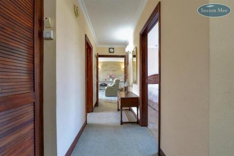 hall 9386.jpg