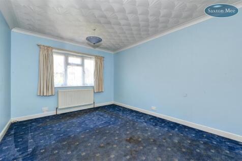 bedroom 1 0087.jpg