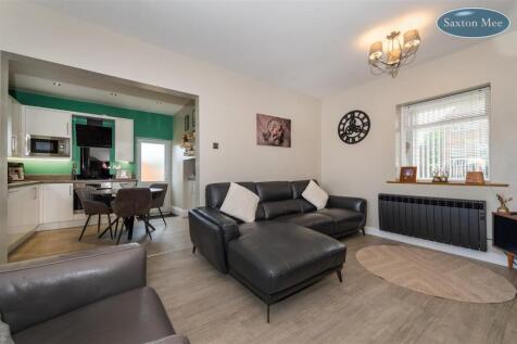 lounge 1052.jpg