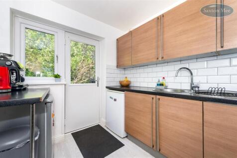 kitchen 908.jpg