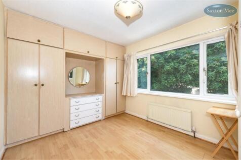 29 MCINTYRE ROAD - bedroom 2 1516.jpg