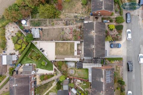 35, The Avenue - aerial.jpg