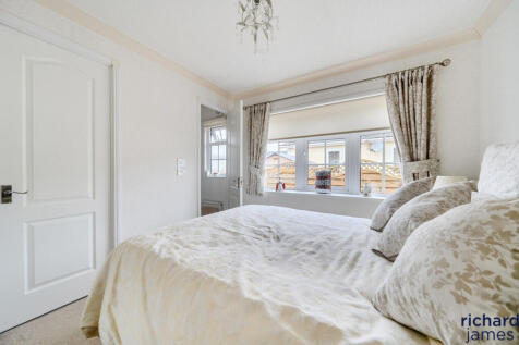 6ab3db0329304a9398d405d1be9c8c52