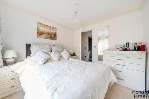 4cacb10ad5c14a3ba4de0e1b078af401