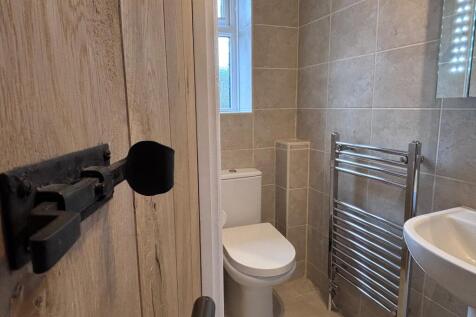 ensuite bathroom
