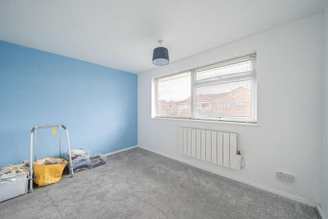 136514817690b3c7837f6earwhdr1